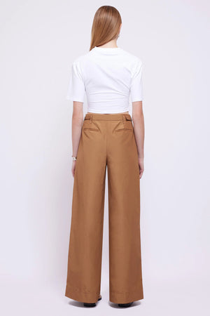 SIMKHAI MAVEN DRAPED TOP white