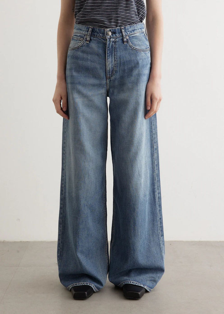RAG & BONE Featherweight Sofie Wide-Leg Jean