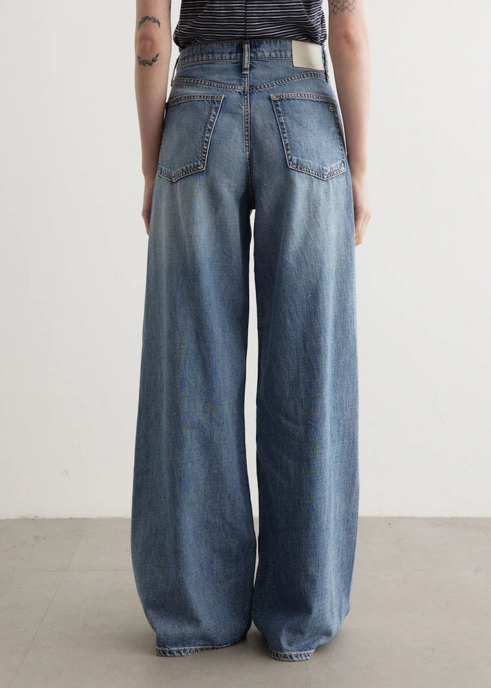 RAG & BONE Featherweight Sofie Wide-Leg Jean