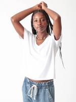 ELECTRIC & ROSE Chase V-Neck Tee - Cloud