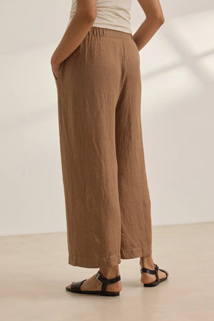VELVET Lola Woven Linen Pull On Pant in Bark